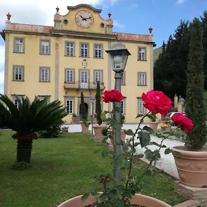relais-villa-poschi.it-tuscanyhotel.com/
