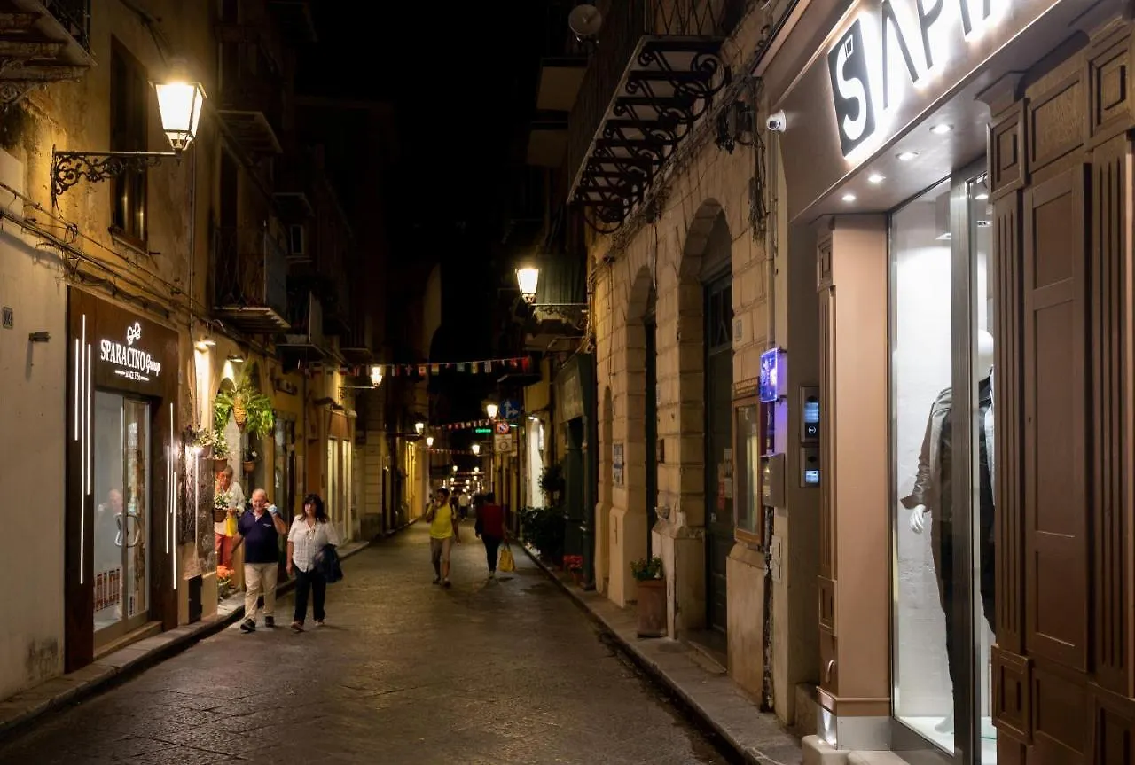 Bm Suites Cefalu Bed & Breakfast